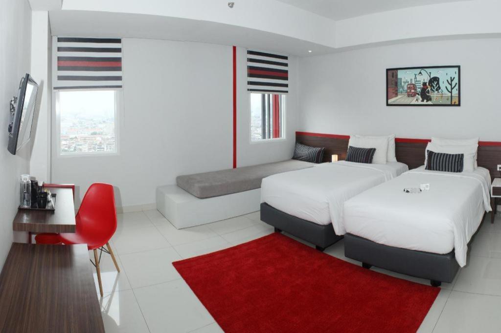 Hi Hotel Senen Джакарта Екстер'єр фото